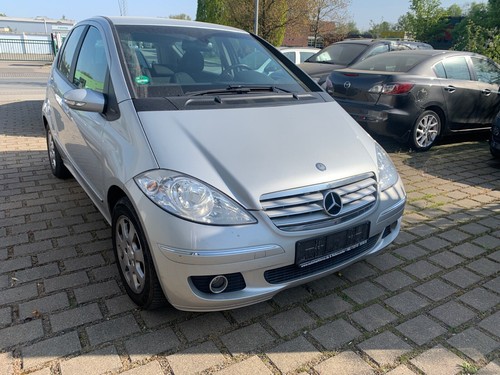 Motorhalter mercedes w169 - mercedes,